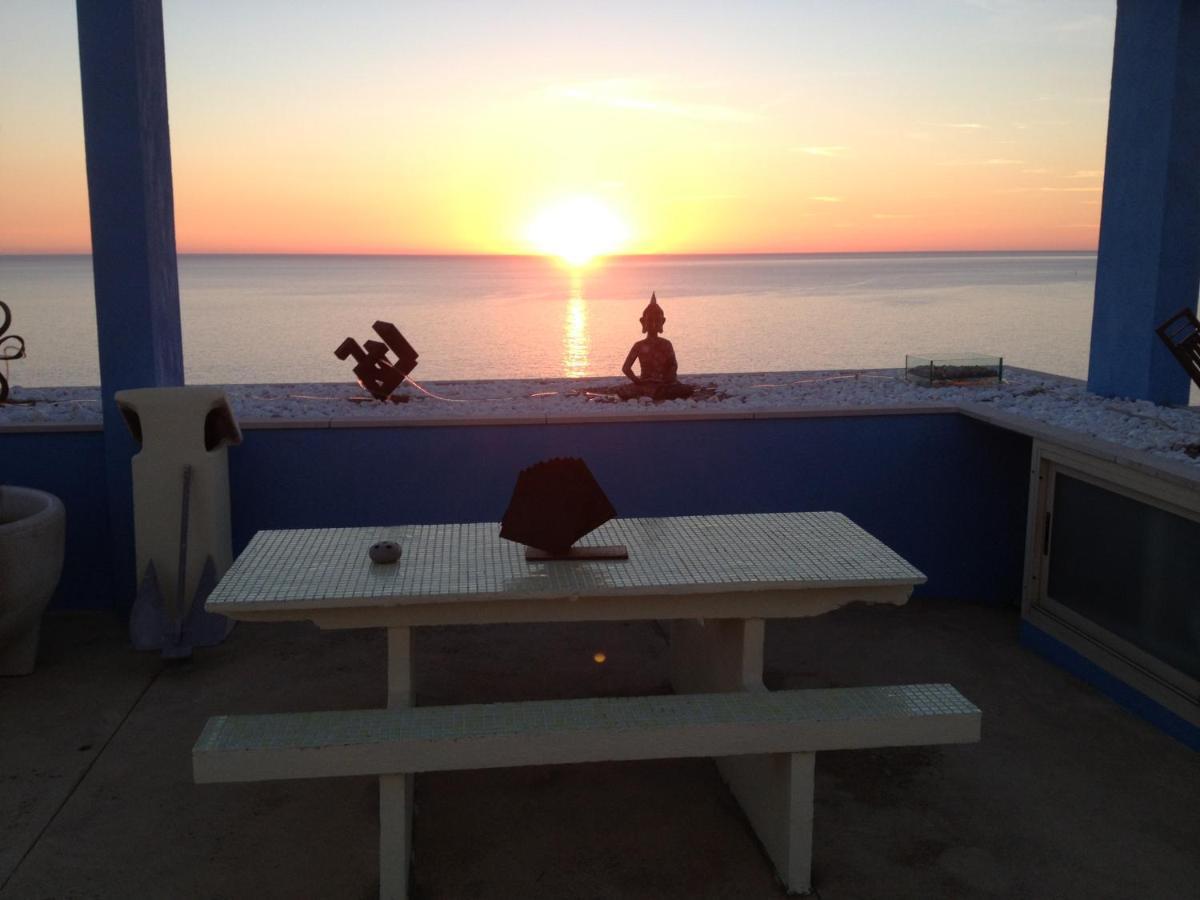 Exclusive Seafront Villa,Private Pool,Gym,Bbq El Toro  Kültér fotó