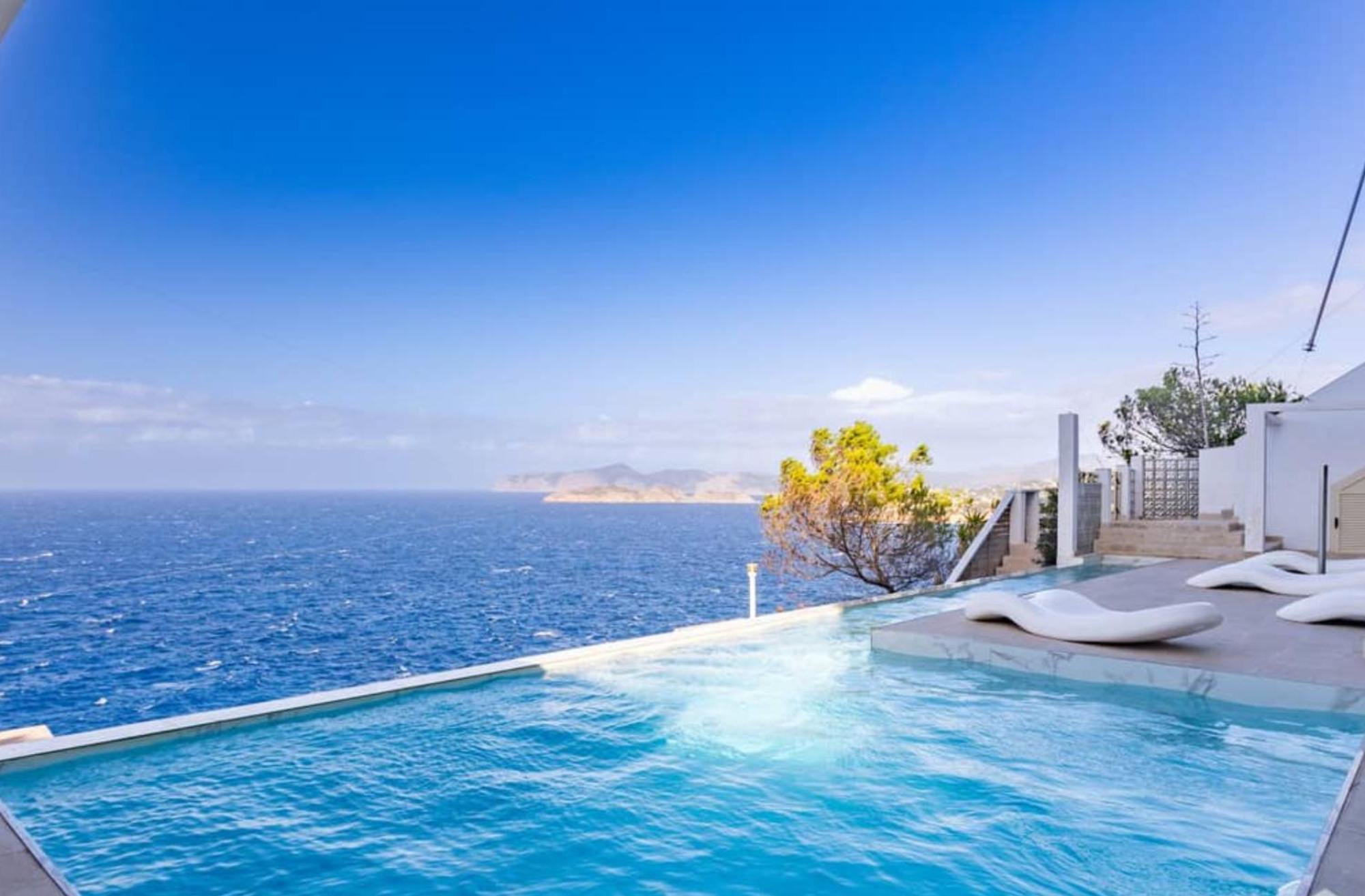 Exclusive Seafront Villa,Private Pool,Gym,Bbq El Toro  Kültér fotó
